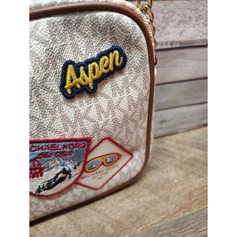 Aspen Jet Set Michael Kors Crossbody Purse - Picture 6 of 15